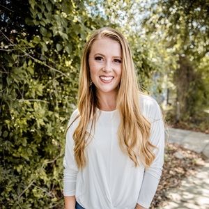 Meet your Posher, Katelyn